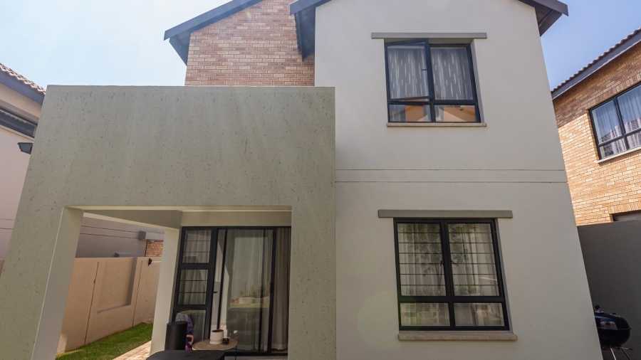 3 Bedroom Property for Sale in Fourways Gauteng