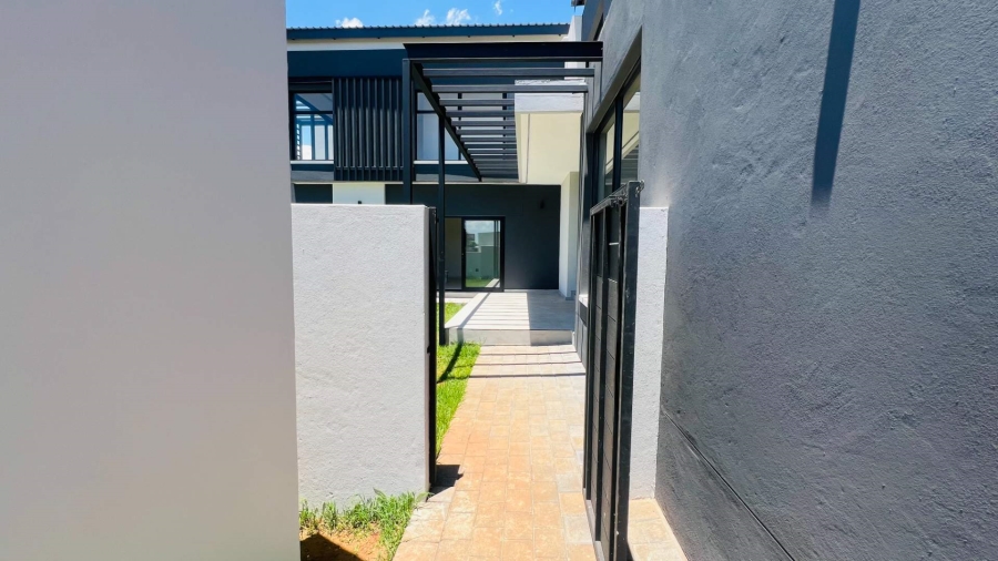 3 Bedroom Property for Sale in Fountainbrook Estate Gauteng