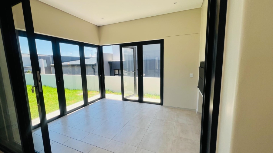 3 Bedroom Property for Sale in Fountainbrook Estate Gauteng