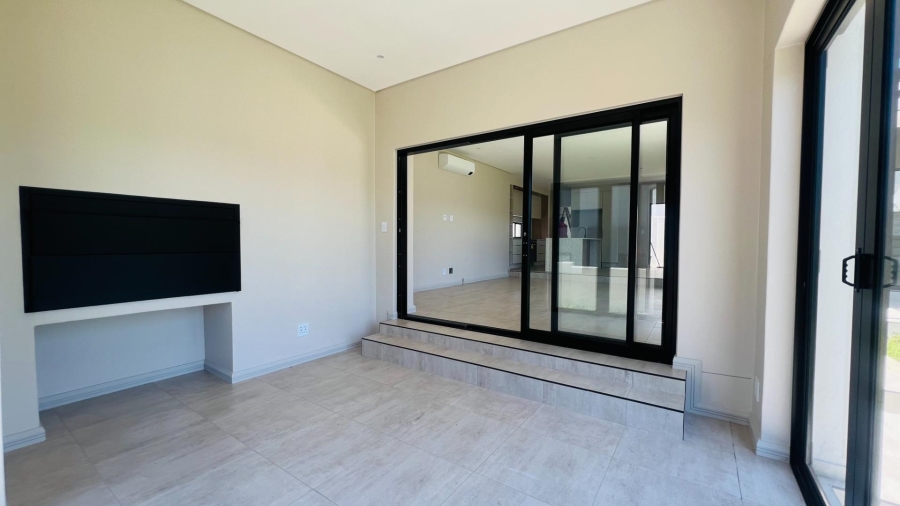 3 Bedroom Property for Sale in Fountainbrook Estate Gauteng