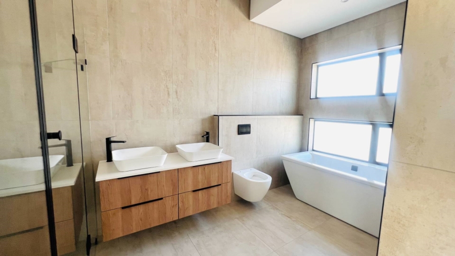 3 Bedroom Property for Sale in Fountainbrook Estate Gauteng