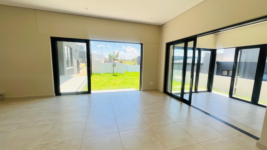 3 Bedroom Property for Sale in Fountainbrook Estate Gauteng