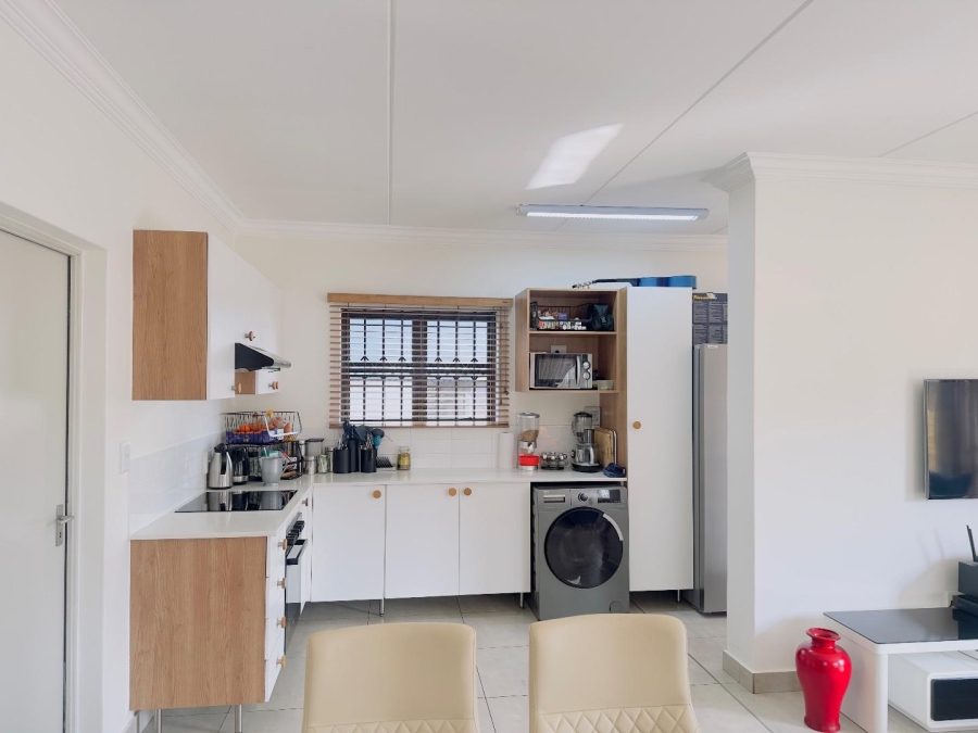 3 Bedroom Property for Sale in Thatchfield Estate Gauteng