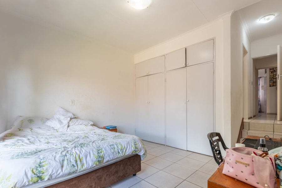 To Let 2 Bedroom Property for Rent in Allens Nek Gauteng