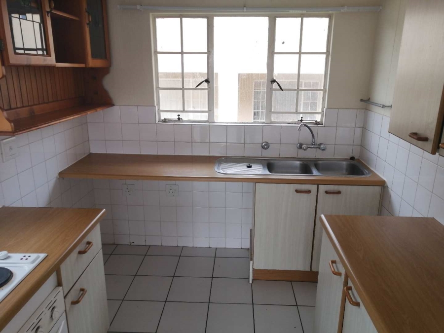 2 Bedroom Property for Sale in Newlands Gauteng