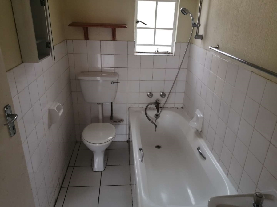 2 Bedroom Property for Sale in Newlands Gauteng
