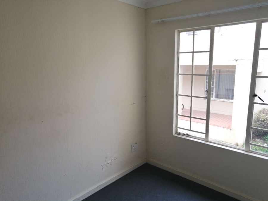 2 Bedroom Property for Sale in Newlands Gauteng
