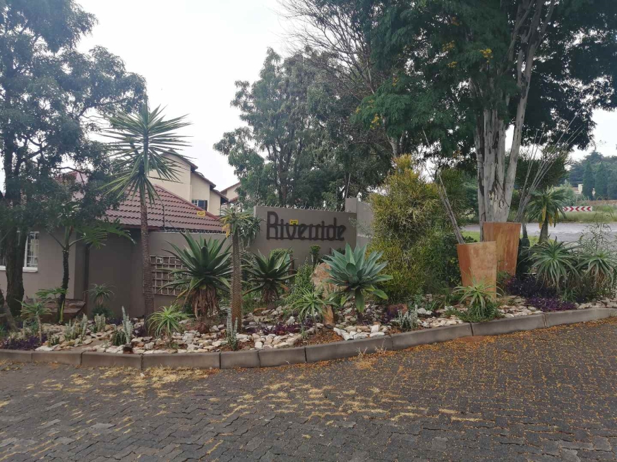 2 Bedroom Property for Sale in Newlands Gauteng