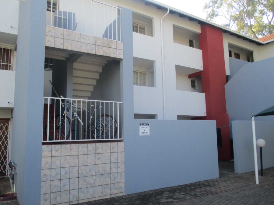 2 Bedroom Property for Sale in Groenkloof Gauteng