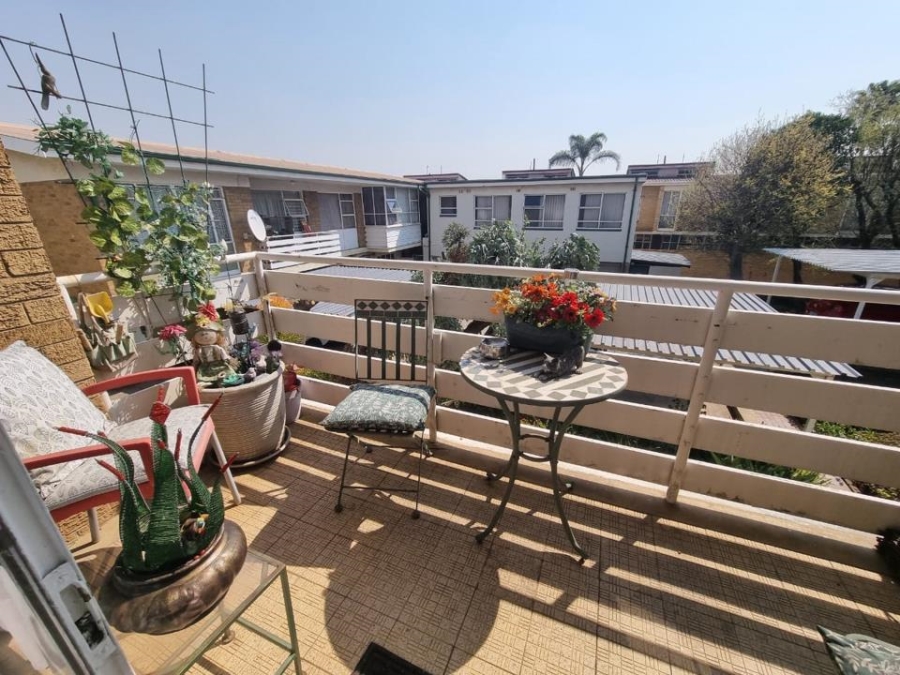 2 Bedroom Property for Sale in New Redruth Gauteng