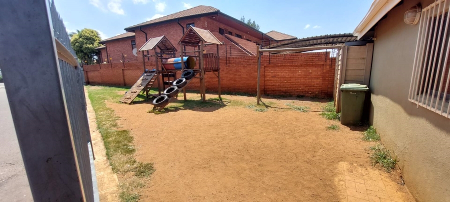 3 Bedroom Property for Sale in Florentia Gauteng