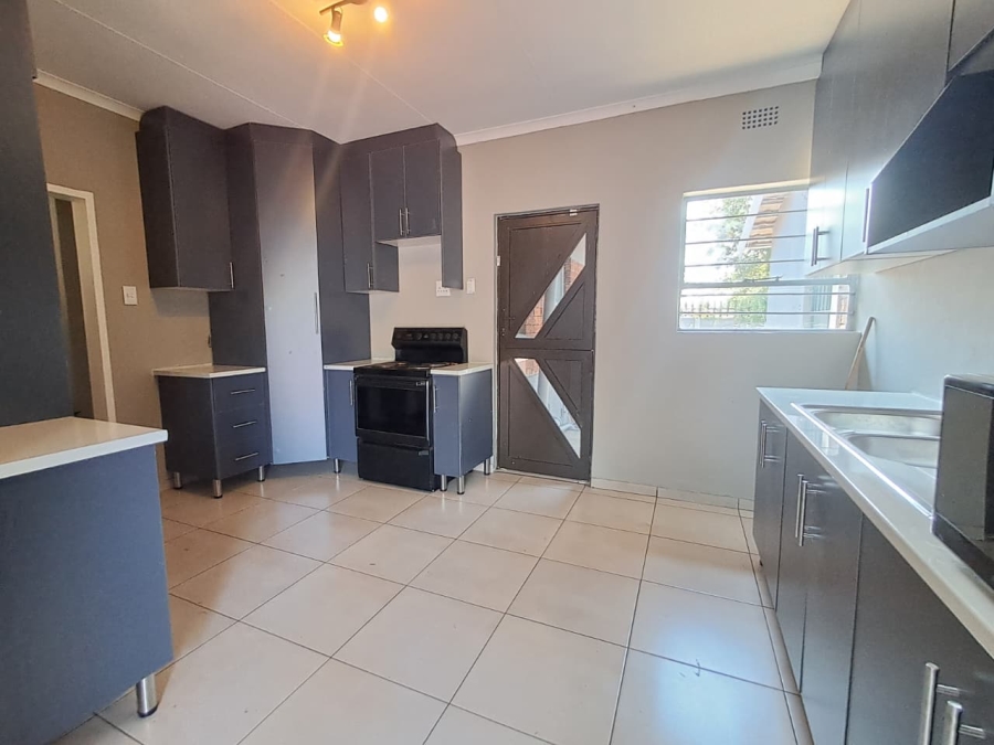 3 Bedroom Property for Sale in Mayberry Park Gauteng