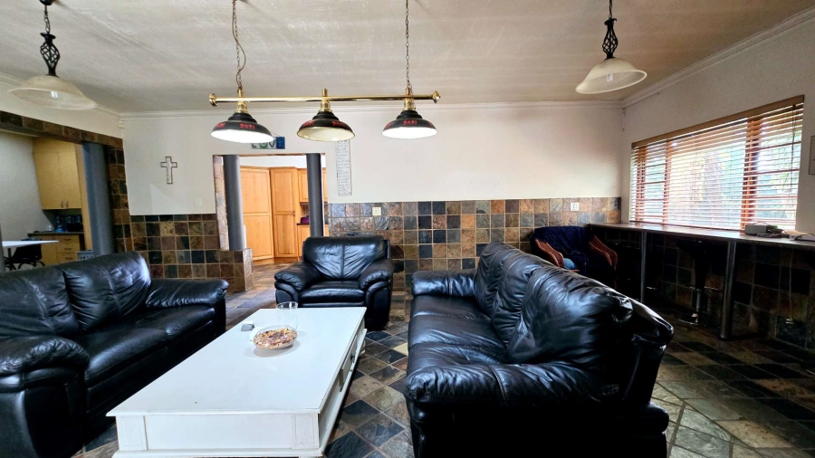 4 Bedroom Property for Sale in Marabeth Gauteng