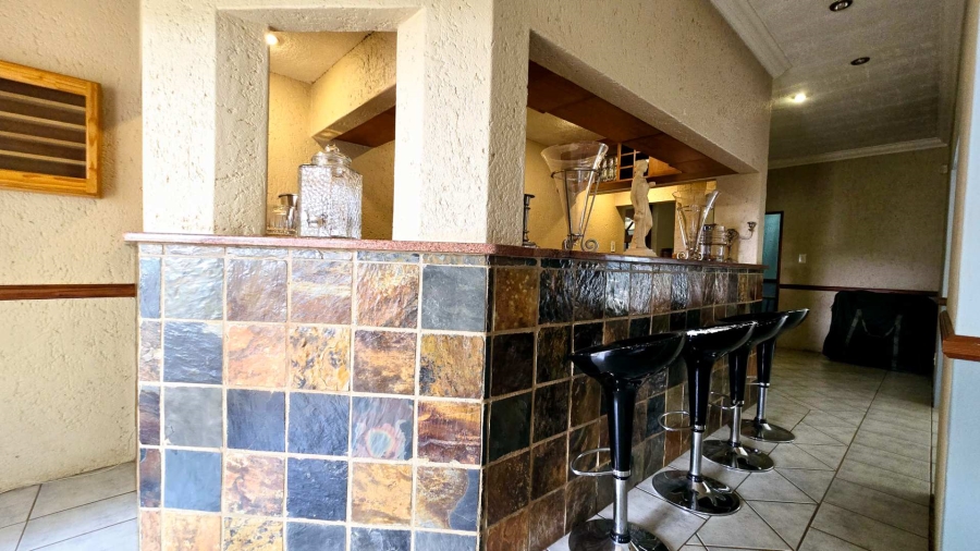 4 Bedroom Property for Sale in Marabeth Gauteng