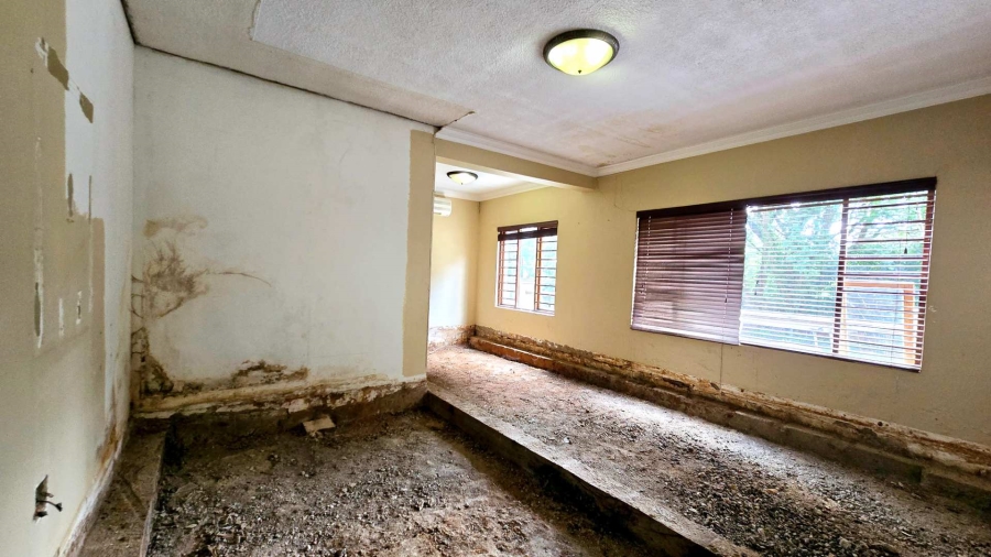 4 Bedroom Property for Sale in Marabeth Gauteng