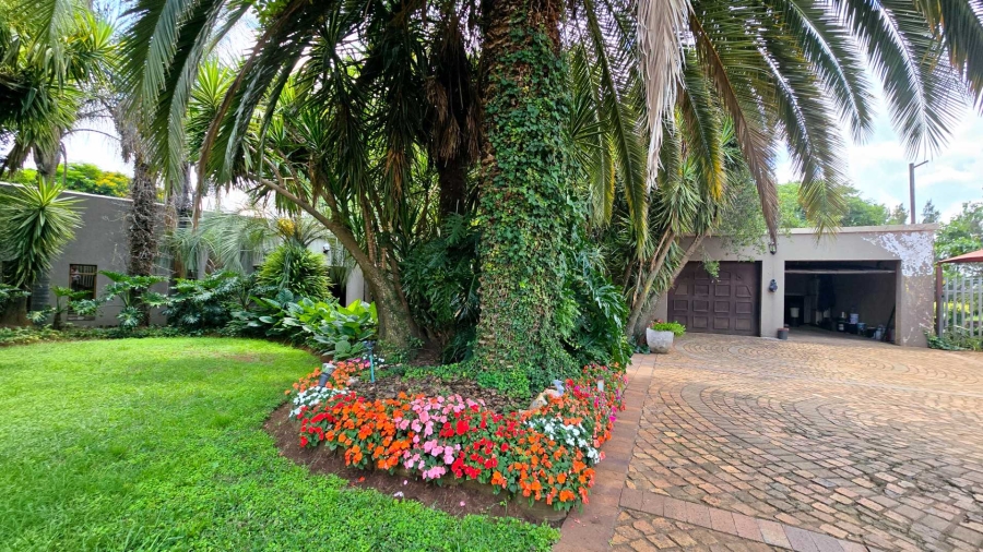 4 Bedroom Property for Sale in Marabeth Gauteng