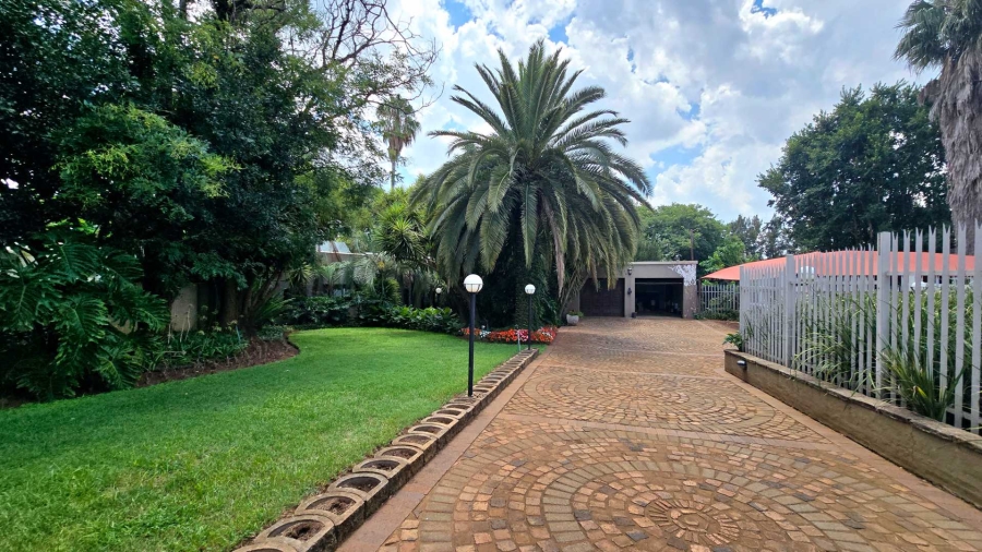 4 Bedroom Property for Sale in Marabeth Gauteng