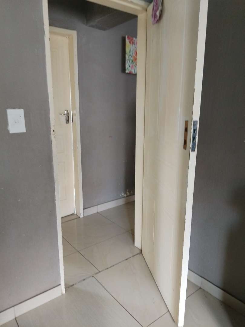 To Let 2 Bedroom Property for Rent in Comet Gauteng