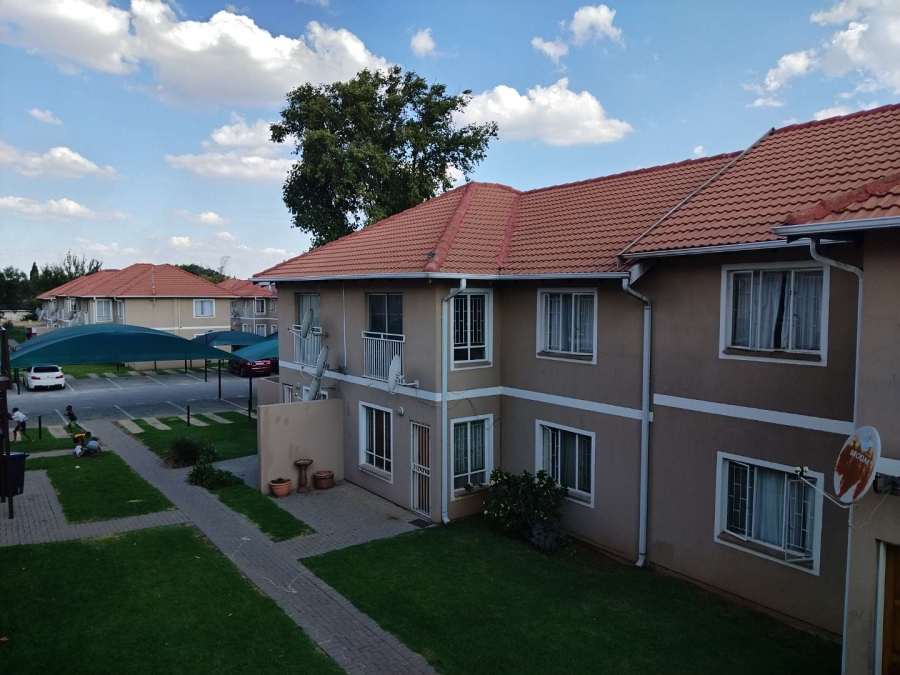 To Let 2 Bedroom Property for Rent in Comet Gauteng