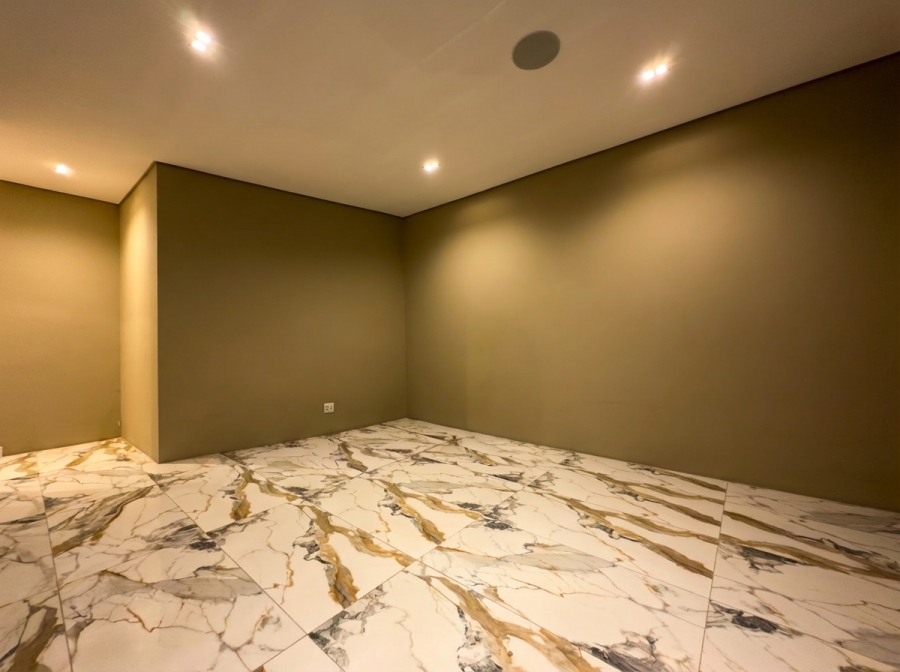 6 Bedroom Property for Sale in Steyn City Gauteng