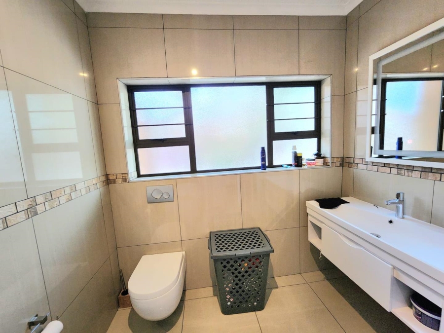 3 Bedroom Property for Sale in Sunward Park Gauteng