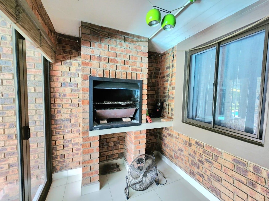 3 Bedroom Property for Sale in Sunward Park Gauteng