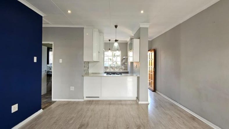 2 Bedroom Property for Sale in New Redruth Gauteng