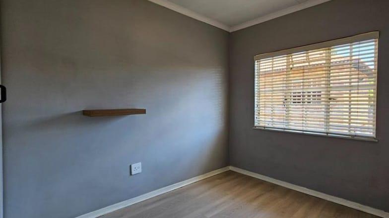 2 Bedroom Property for Sale in New Redruth Gauteng