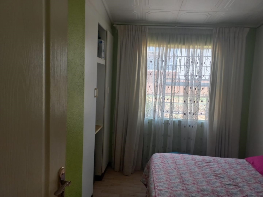 2 Bedroom Property for Sale in Ridgeway Gauteng