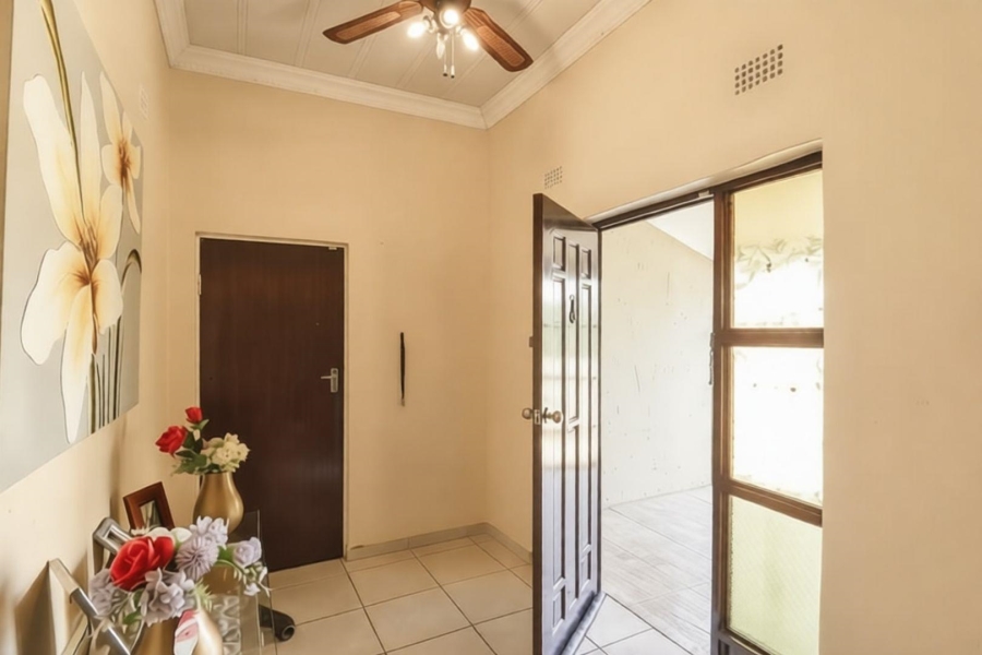 3 Bedroom Property for Sale in Bakerton Gauteng