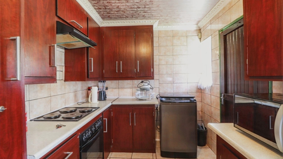 3 Bedroom Property for Sale in Bakerton Gauteng
