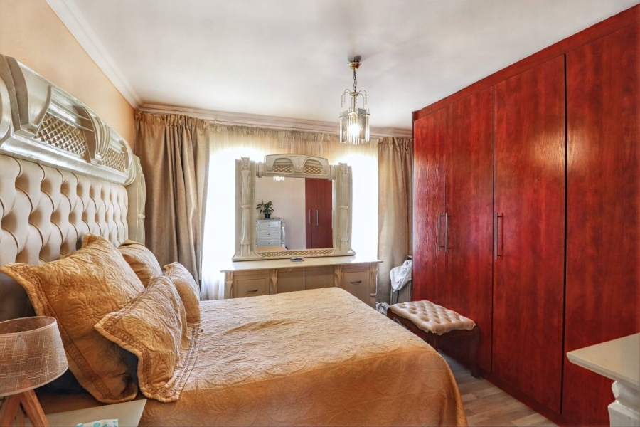 3 Bedroom Property for Sale in Bakerton Gauteng