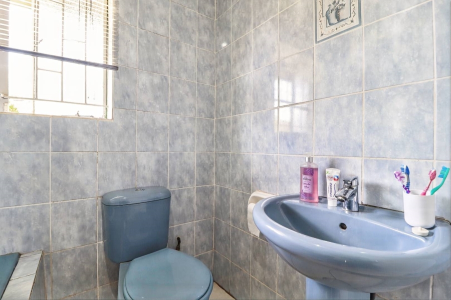 3 Bedroom Property for Sale in Bakerton Gauteng