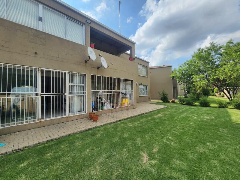 3 Bedroom Property for Sale in Alberante Gauteng