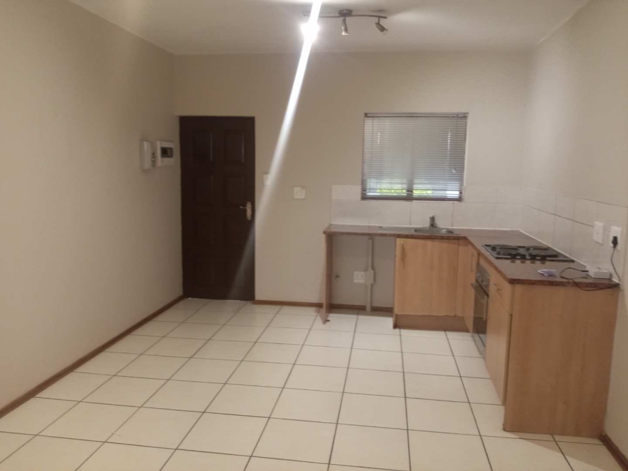 To Let 1 Bedroom Property for Rent in Hesteapark Gauteng