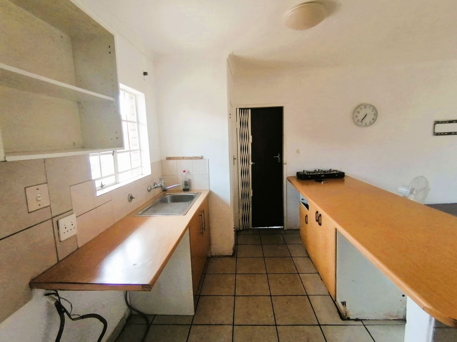 2 Bedroom Property for Sale in Hesteapark Gauteng