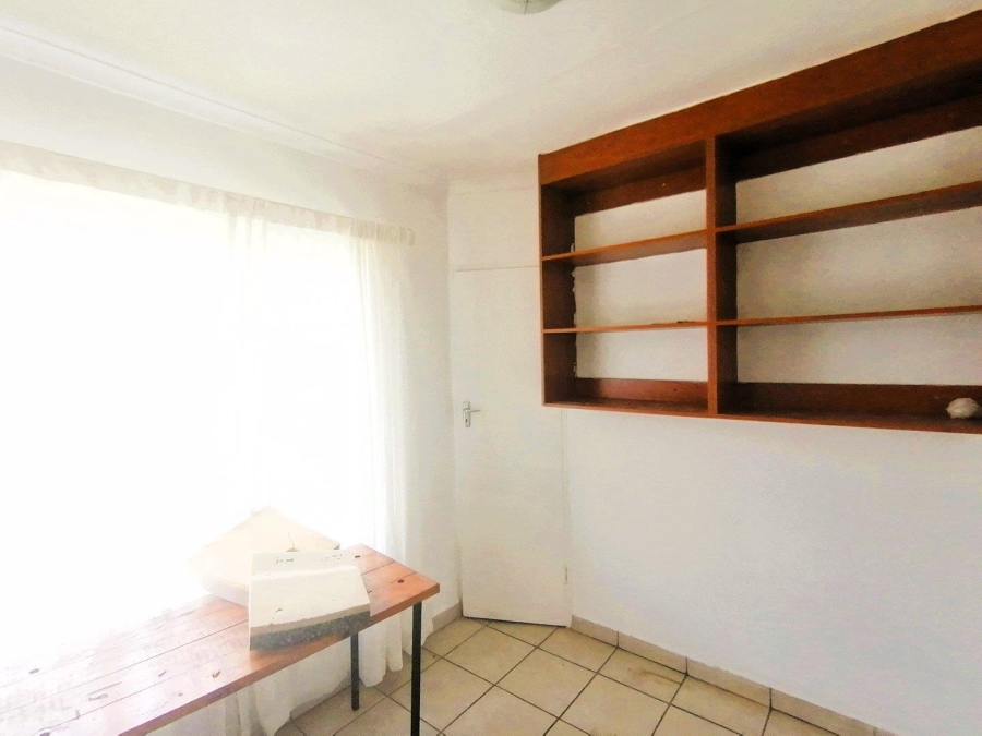 2 Bedroom Property for Sale in Hesteapark Gauteng