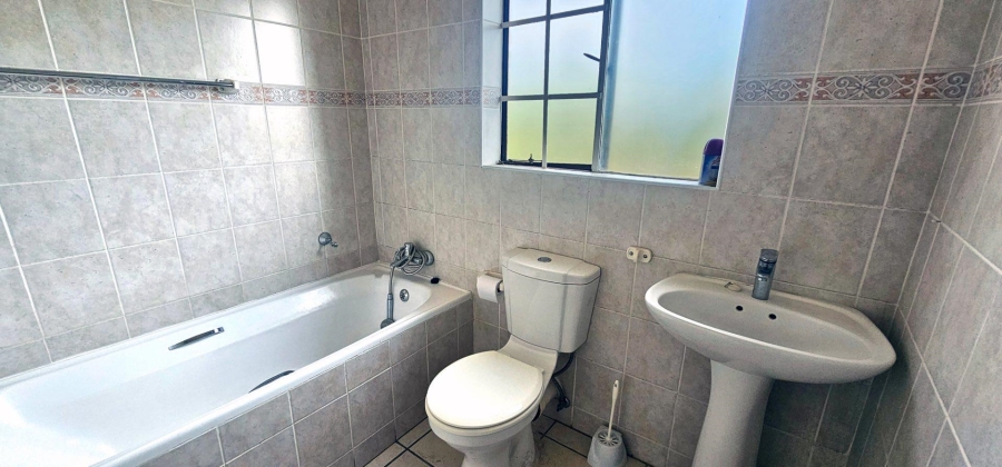 3 Bedroom Property for Sale in Boskruin Gauteng
