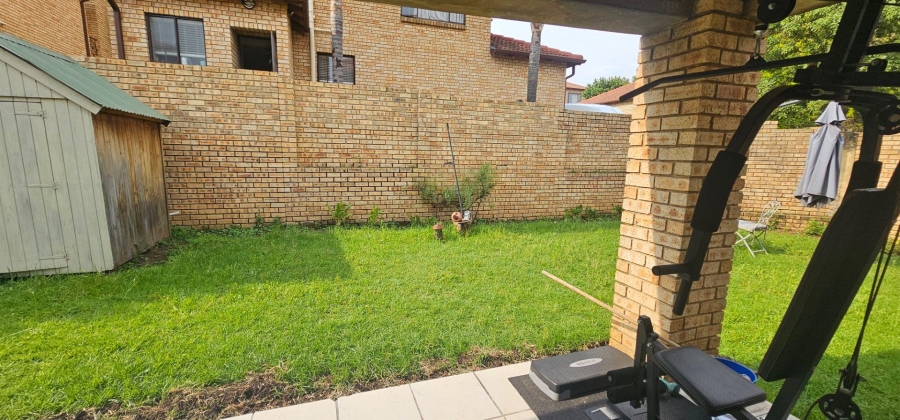 3 Bedroom Property for Sale in Boskruin Gauteng