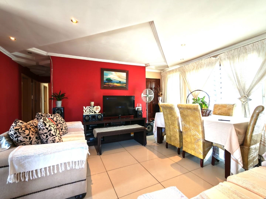 4 Bedroom Property for Sale in Cosmo City Gauteng