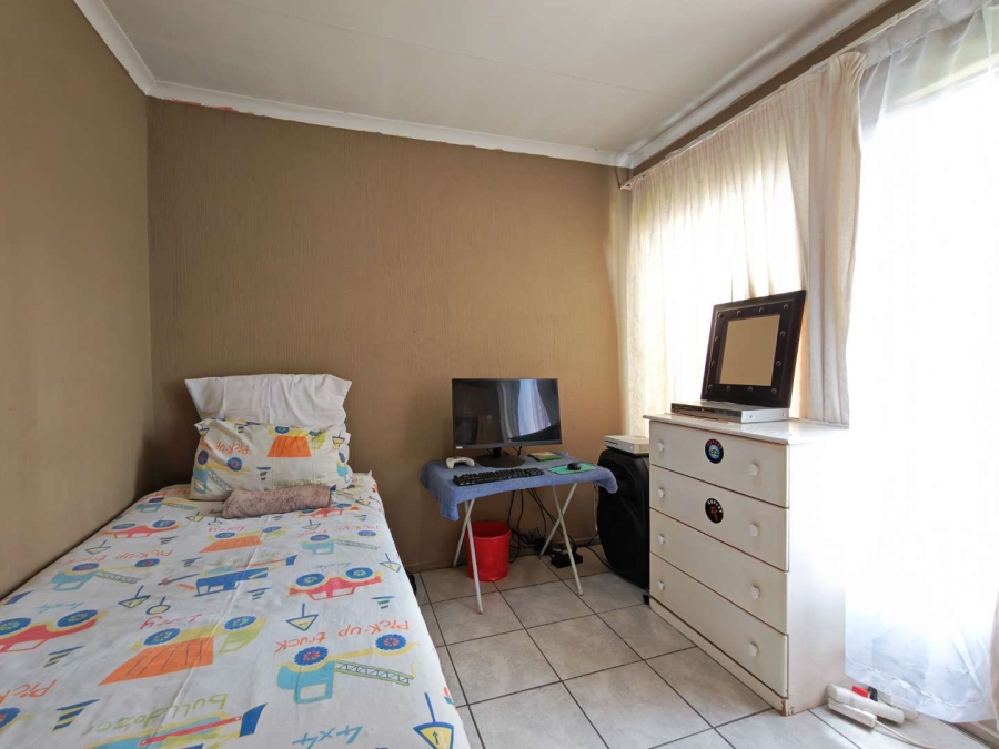 4 Bedroom Property for Sale in Cosmo City Gauteng