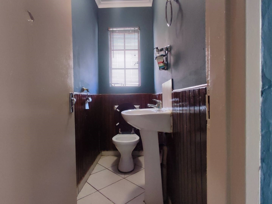 4 Bedroom Property for Sale in Cosmo City Gauteng