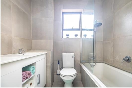 3 Bedroom Property for Sale in Corlett Gardens Gauteng