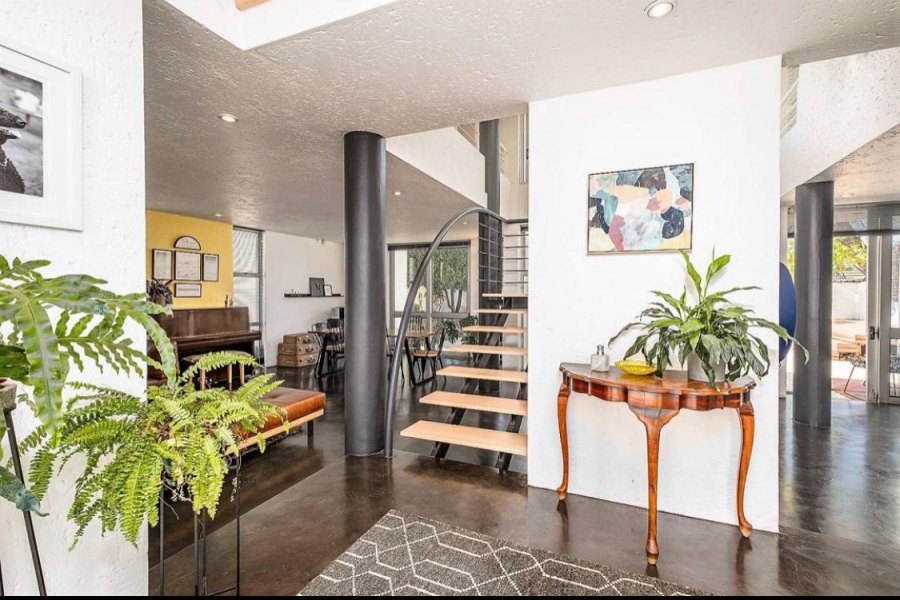 To Let 3 Bedroom Property for Rent in Melville Gauteng