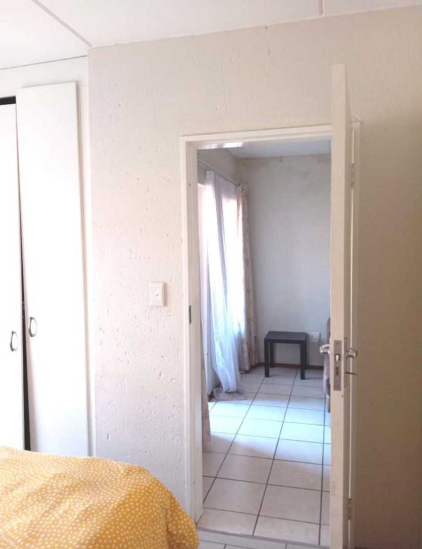 To Let 2 Bedroom Property for Rent in Comet Gauteng