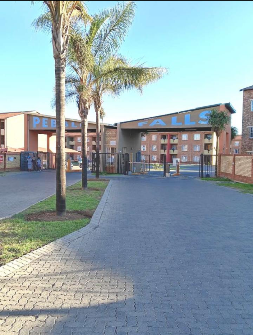 To Let 2 Bedroom Property for Rent in Comet Gauteng