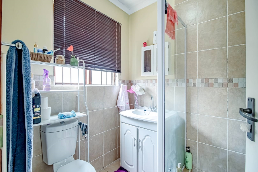 2 Bedroom Property for Sale in The Reeds Gauteng