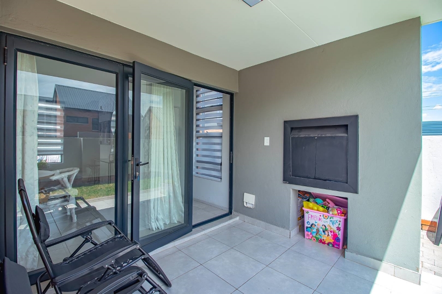 To Let 3 Bedroom Property for Rent in Rooihuiskraal North Gauteng