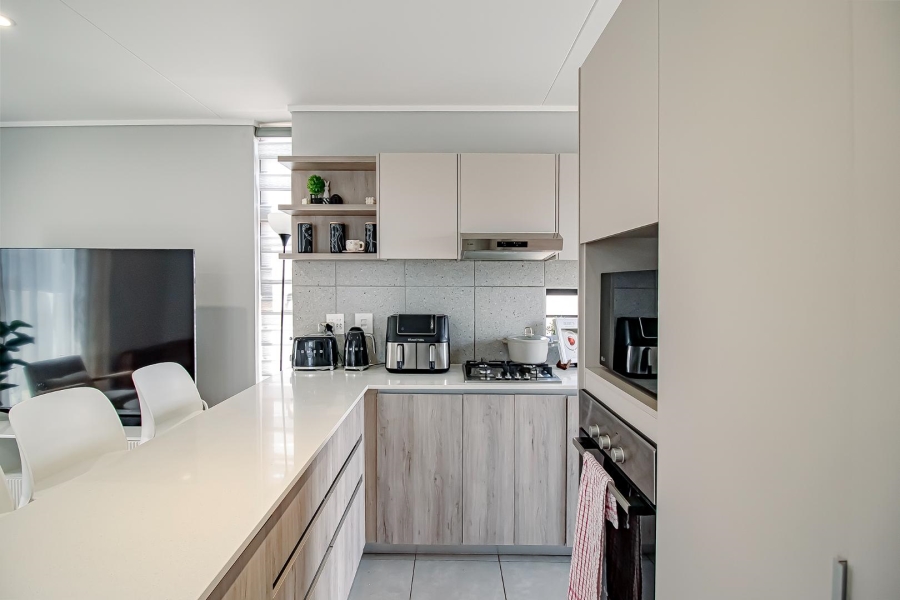 To Let 3 Bedroom Property for Rent in Rooihuiskraal North Gauteng