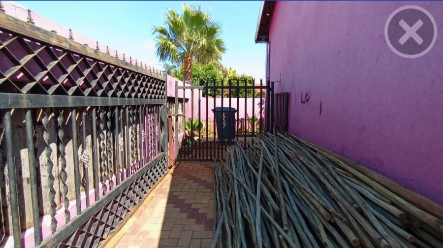 3 Bedroom Property for Sale in Ga-Rankuwa Gauteng